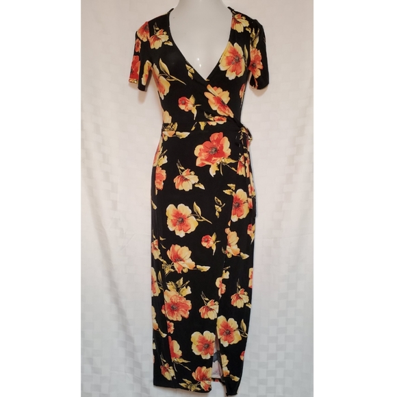 bleuh ciel Dresses & Skirts - Bleuh Ciel Maxi Floral Wrap Dress.